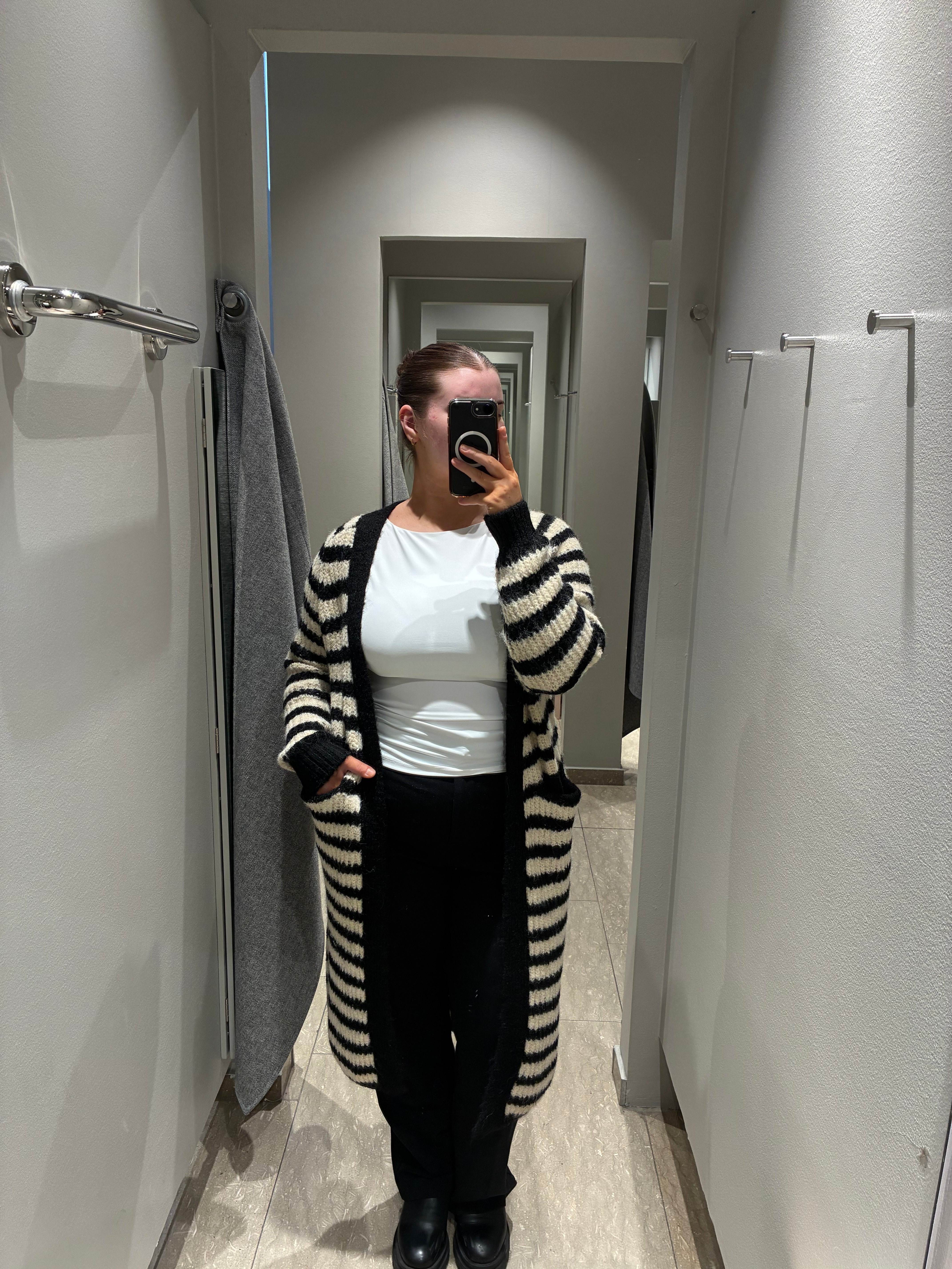 OBJMILU Knit Cardigan - Black
