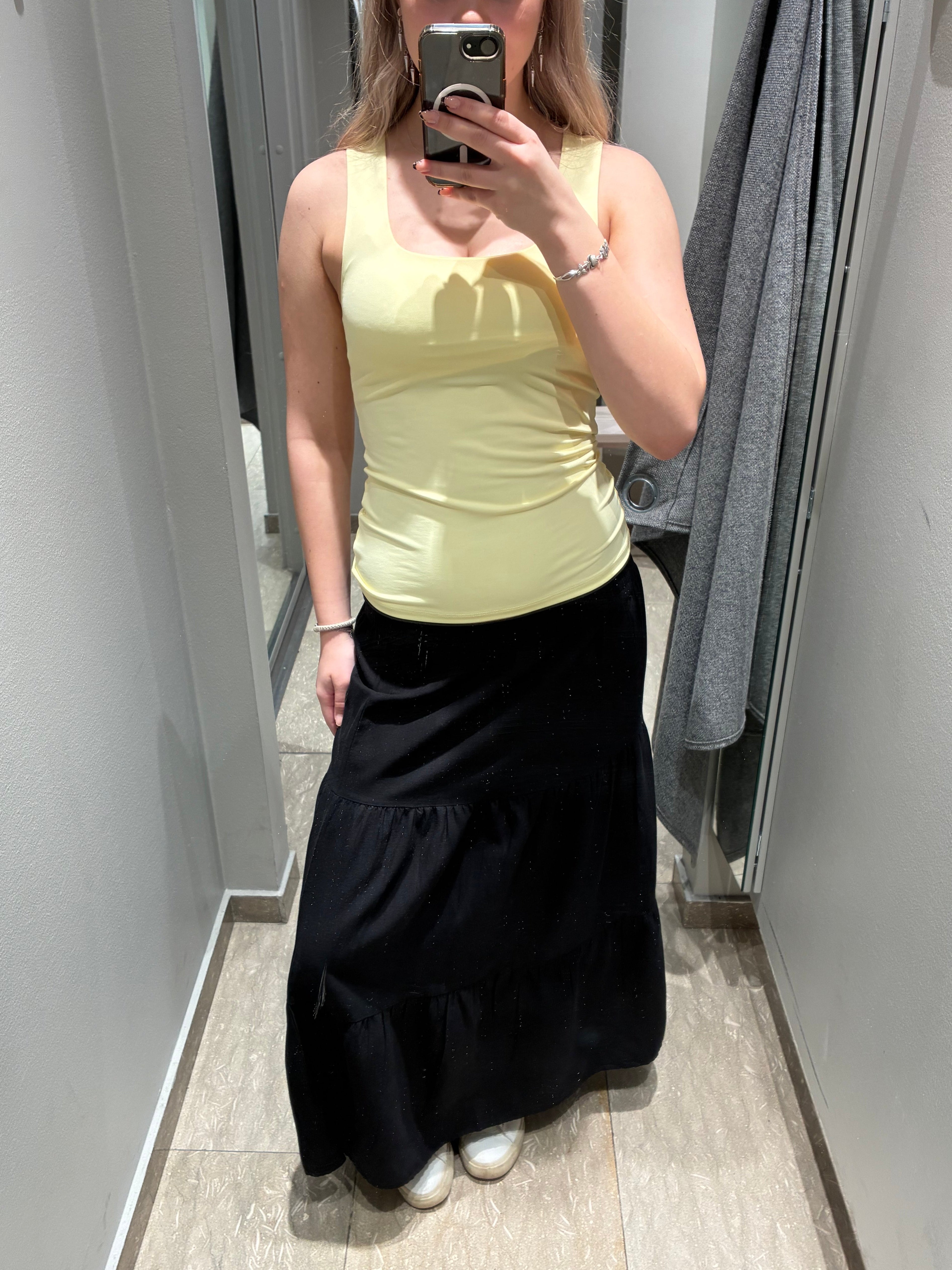 VIPRISILLA Long Skirt - Black Beauty