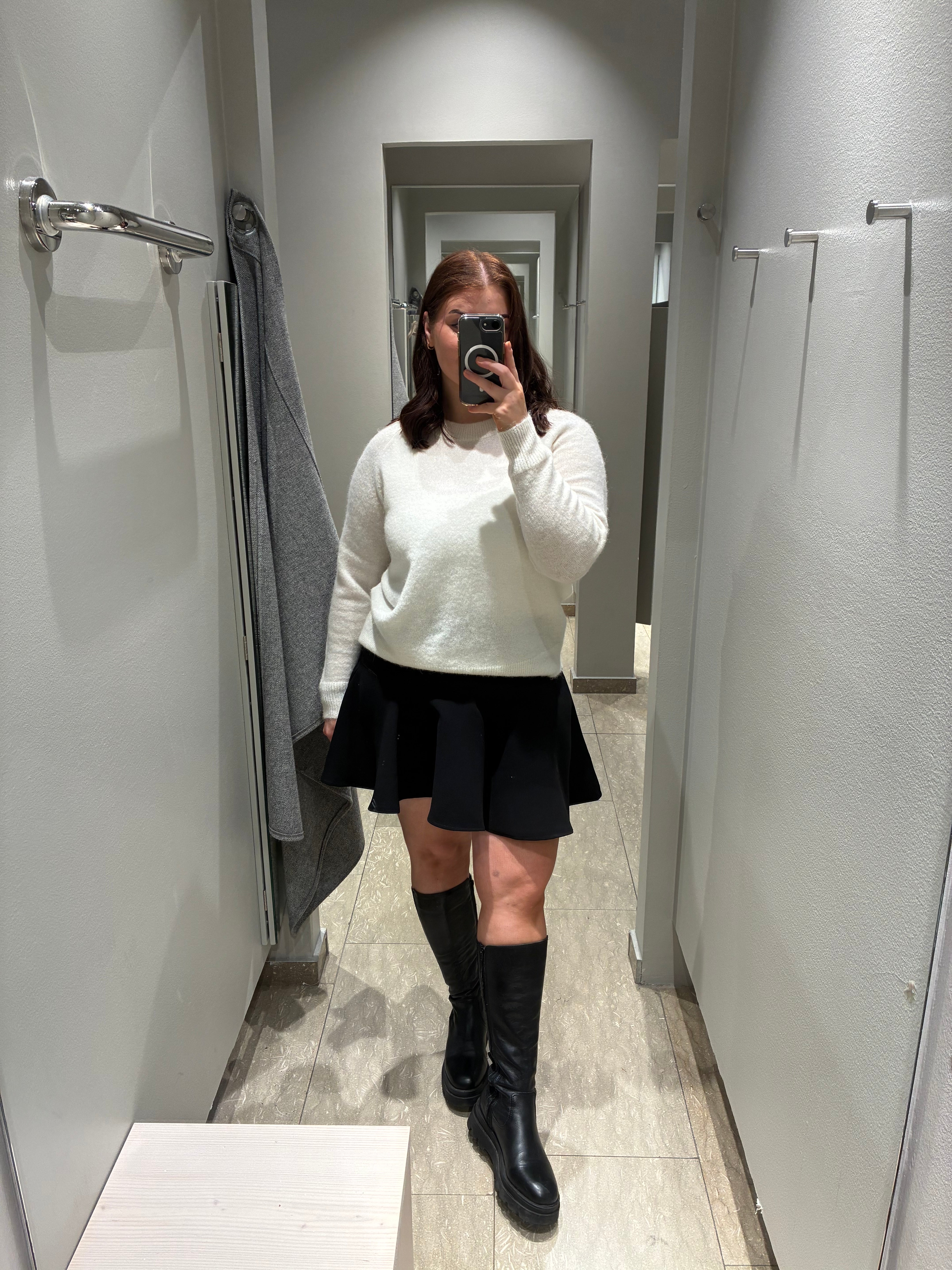 VISABBY Short Skirt - Black Beauty
