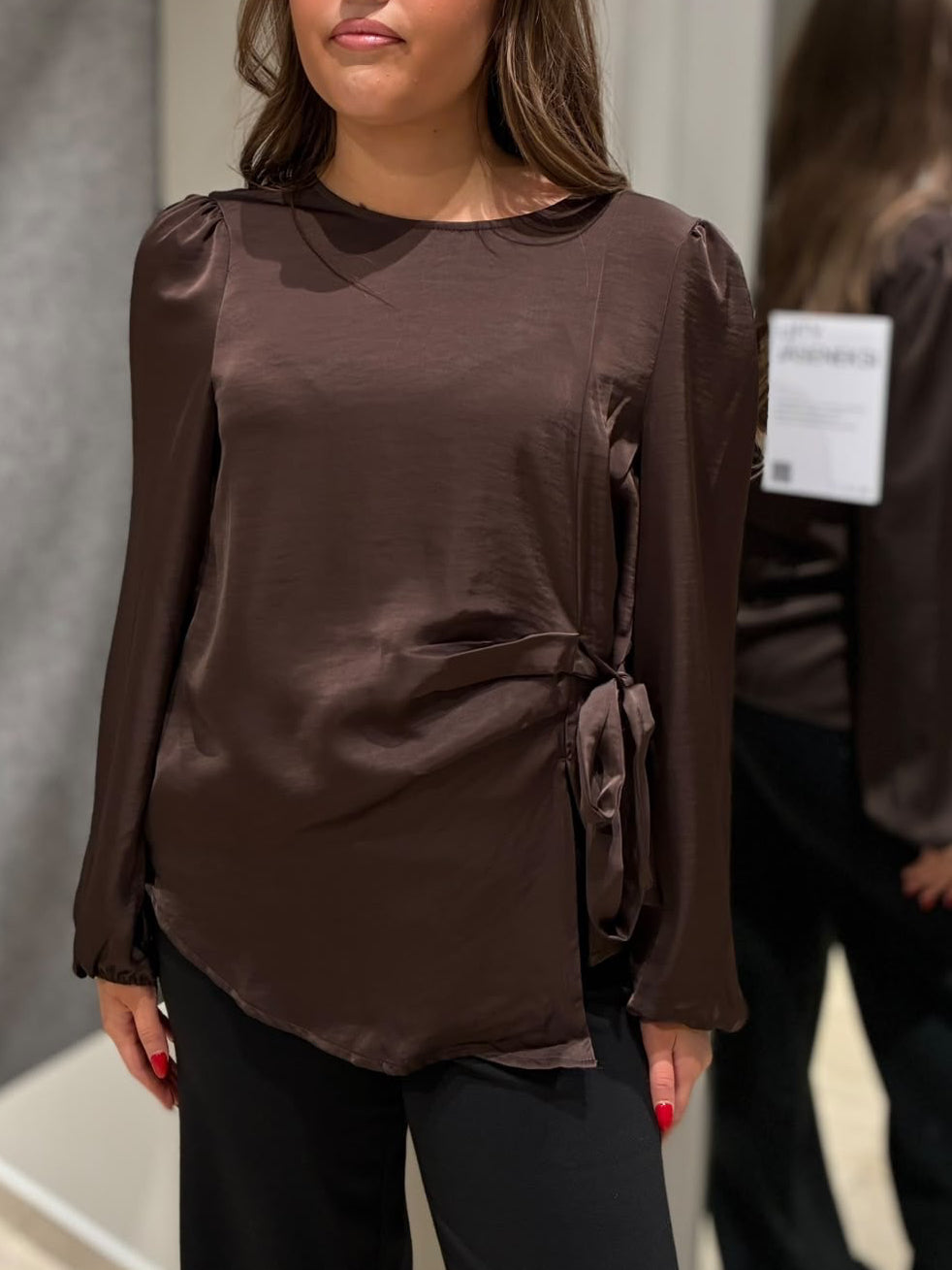 OBJCHILLI Top - Seal Brown