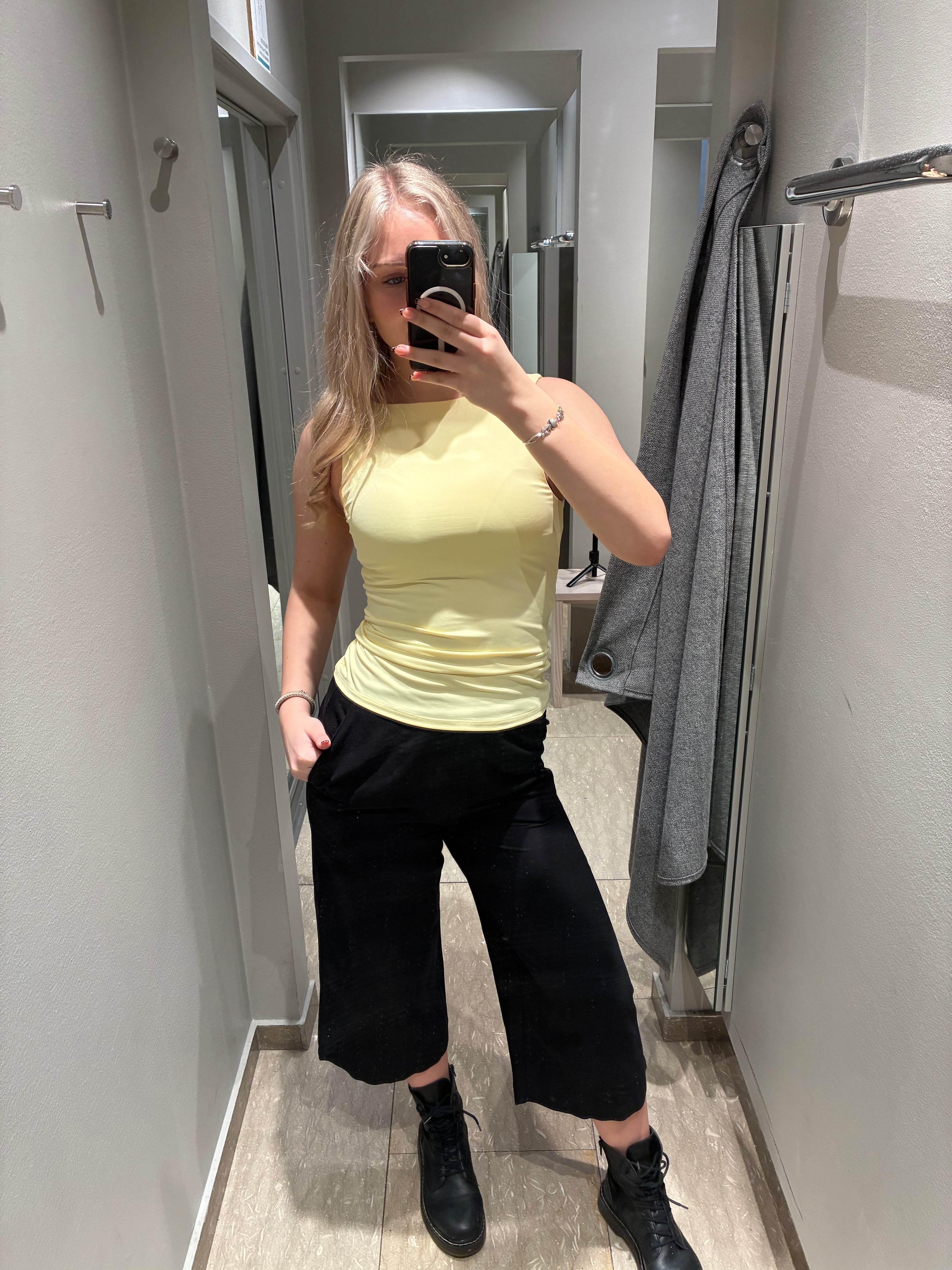 VIPRISILLA Trousers - Black Beauty