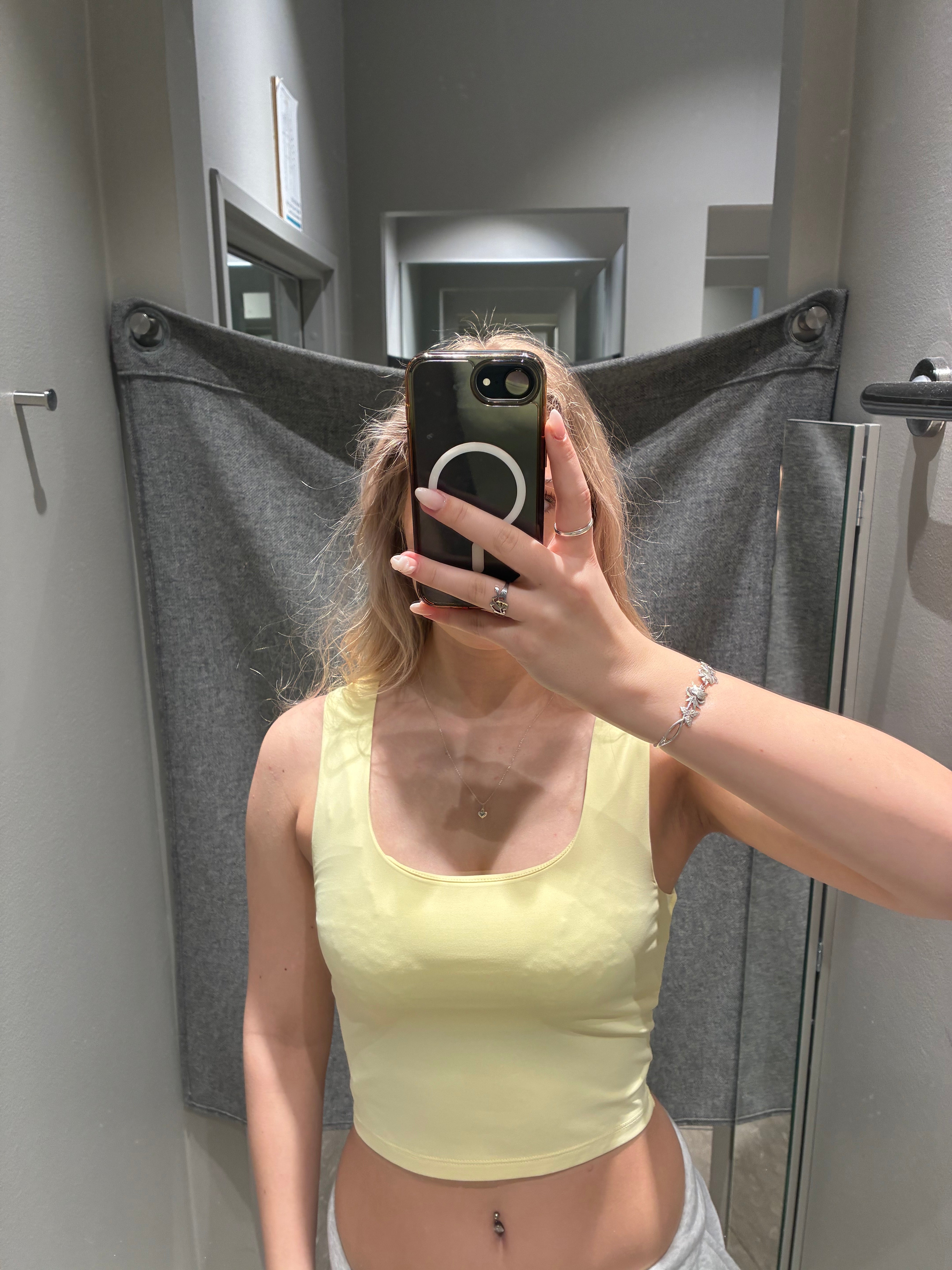 VIKENZA Tank-Top - Pastel Yellow