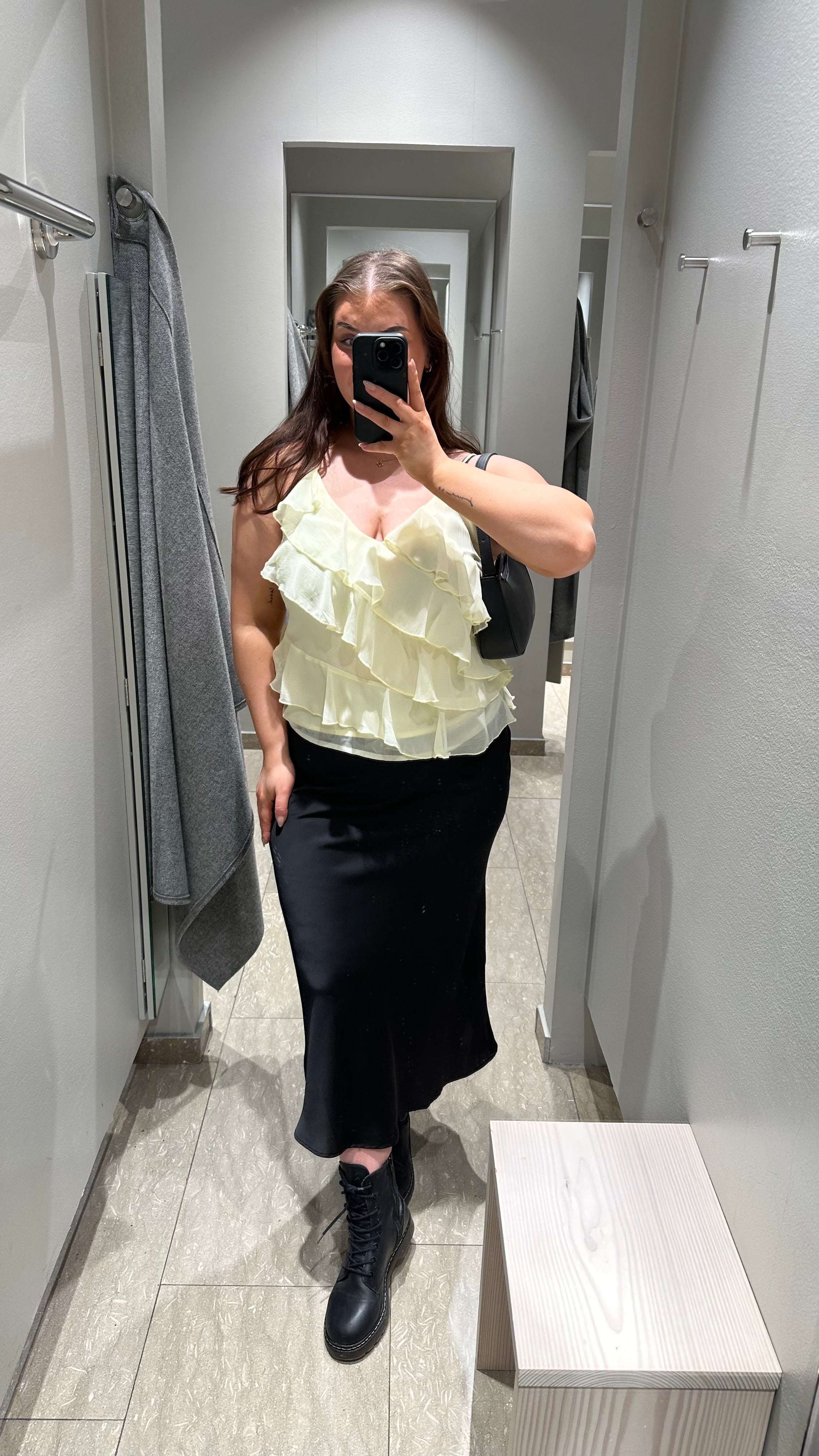 VILUNA Top - Pastel Yellow