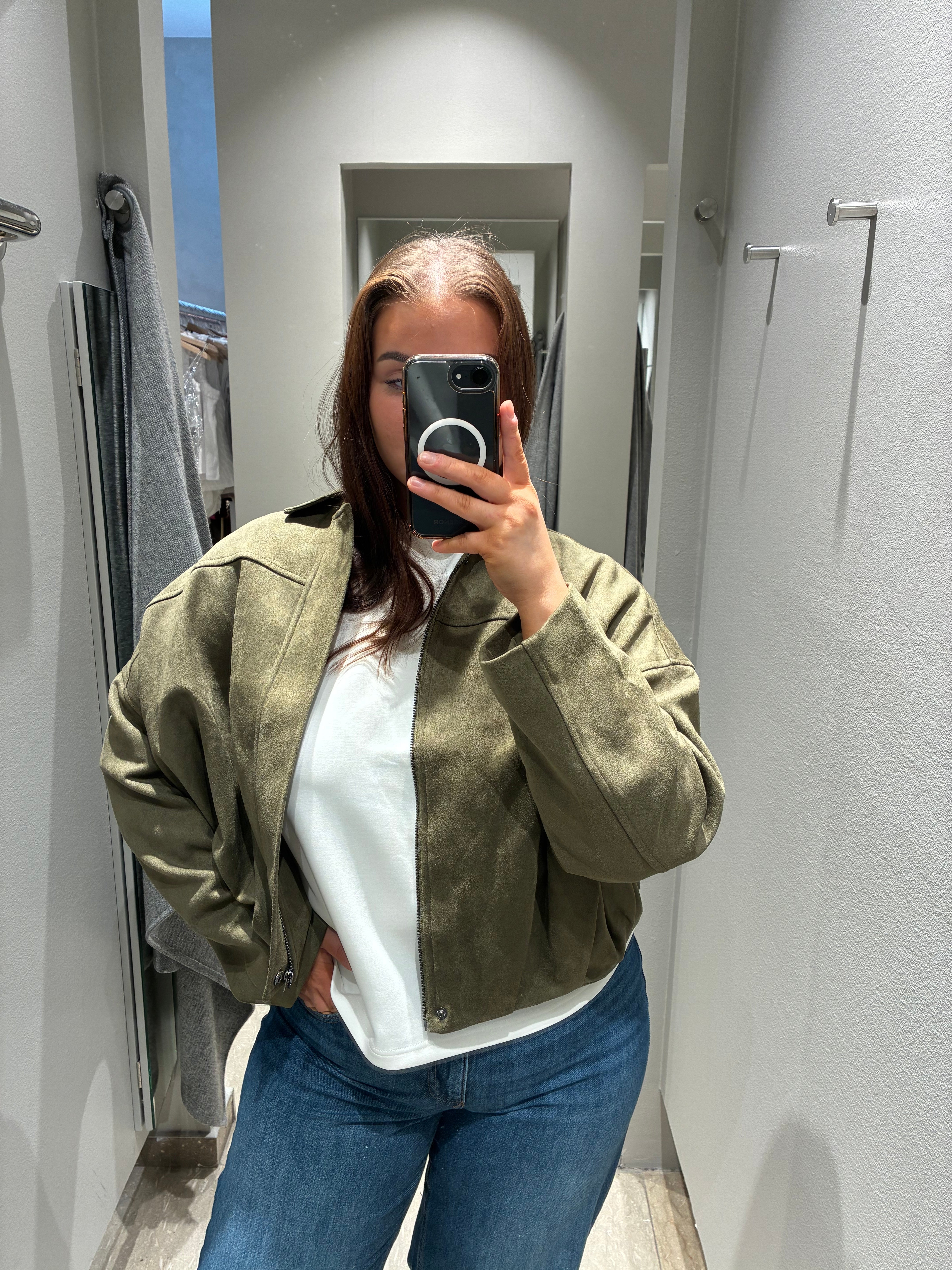 VIVIRAL Otw Bomber - Ivy Green