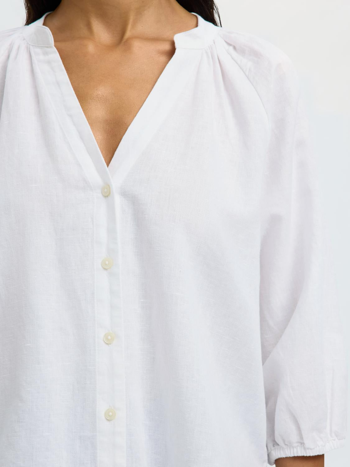 model_shot-detail