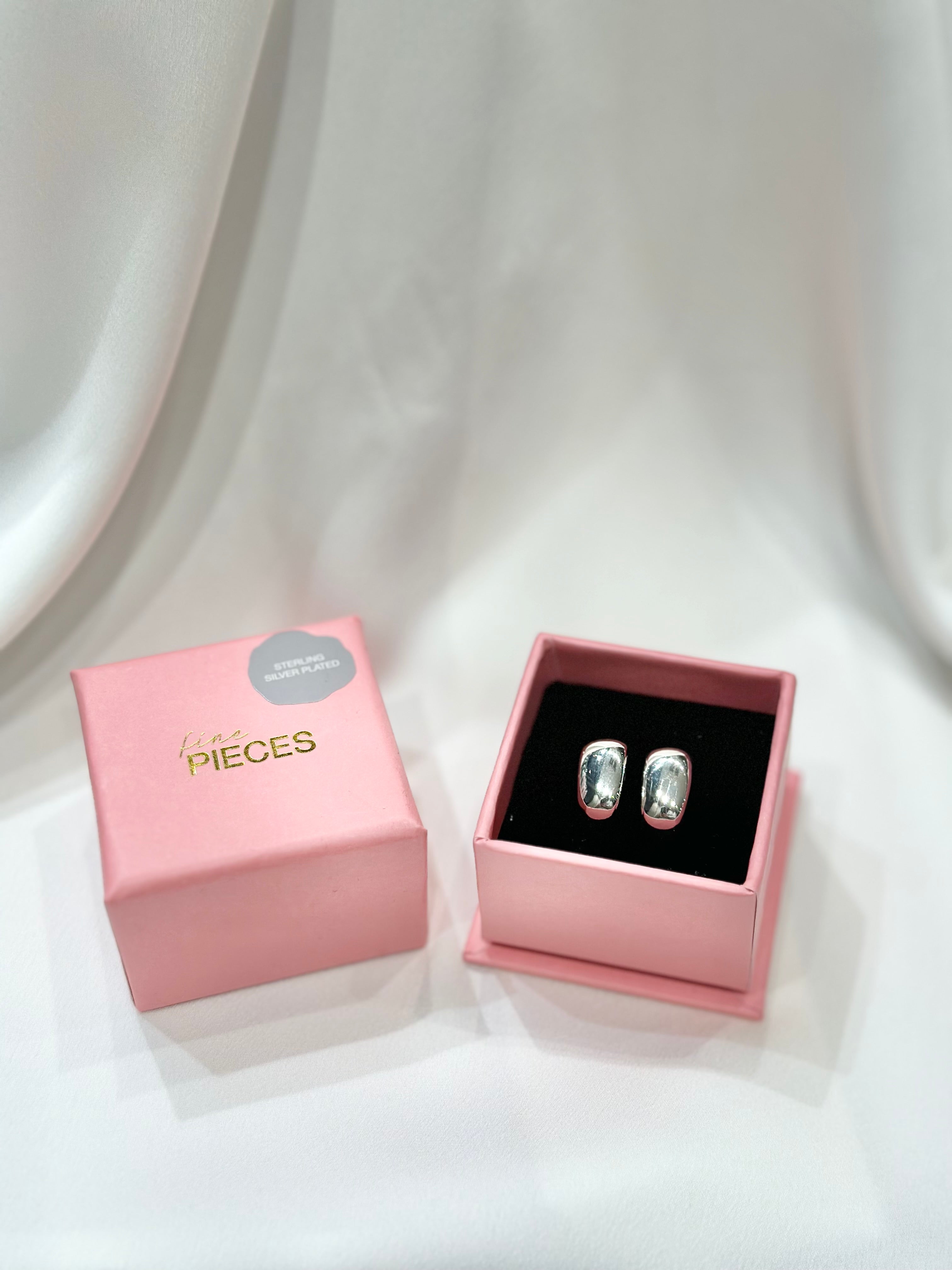 PCBELLA Earrings - Sterling silver plated