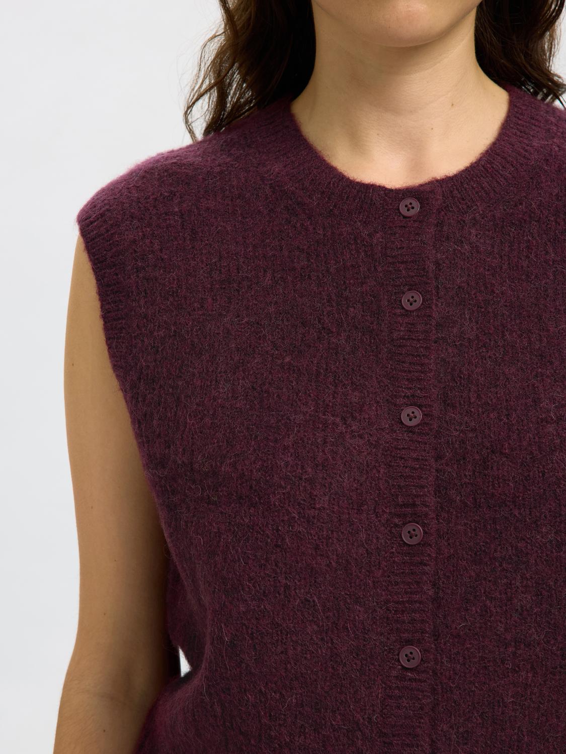 model_shot-detail