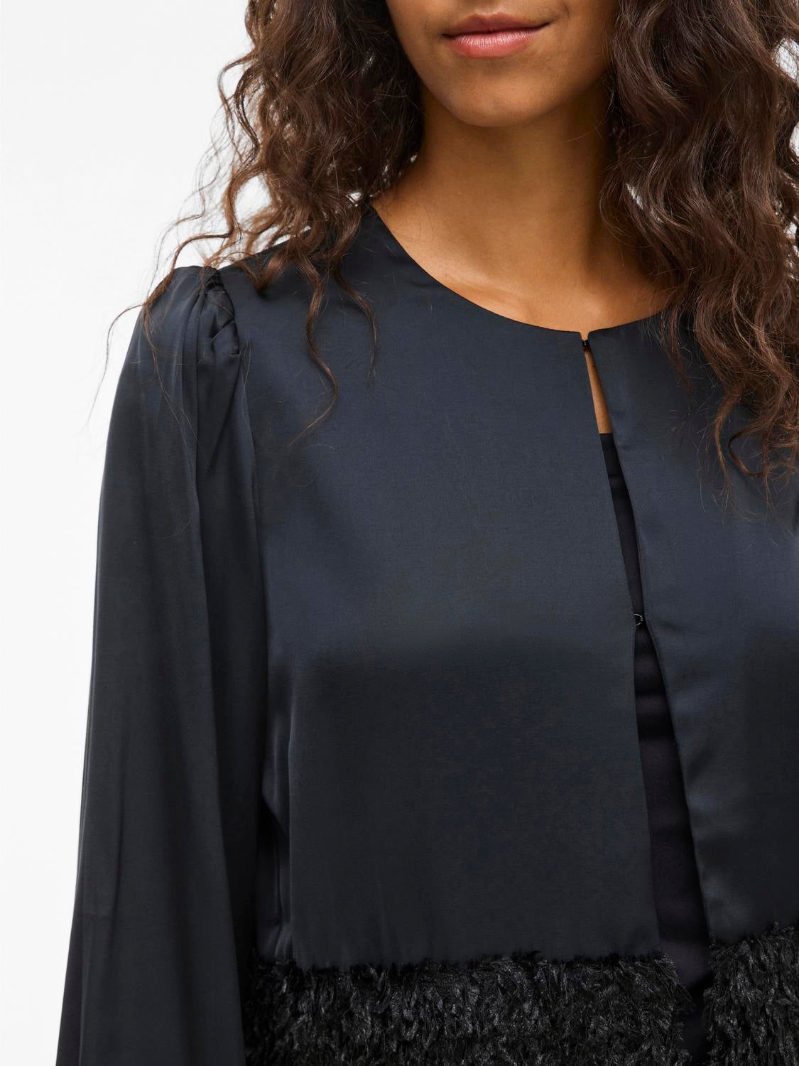 model_shot-detail